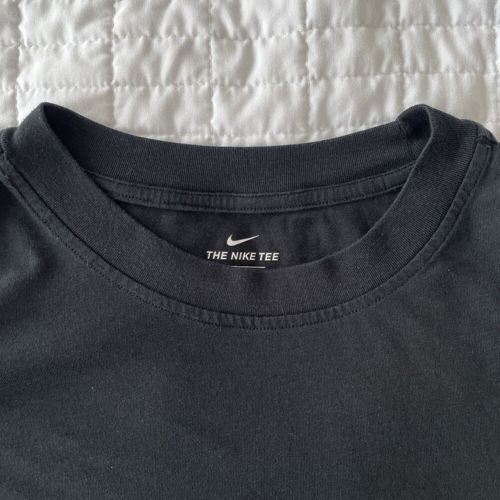 RARE Nike Womens Cropped Tee Long Sleeve Rainbow Logo Black Womens Size Medium M - Picture 4 of 8